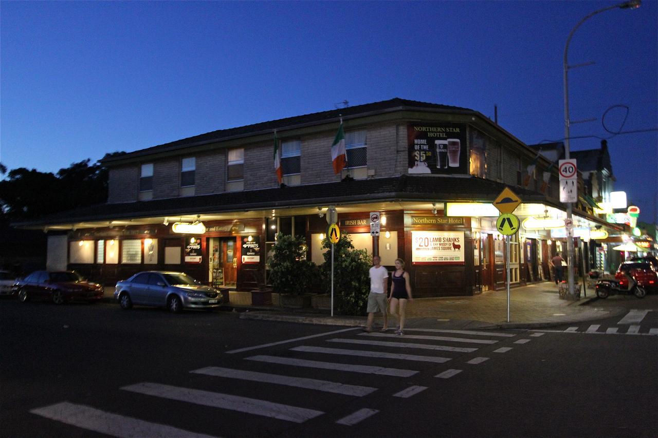 Northern Star Hotel Нюкасъл Екстериор снимка