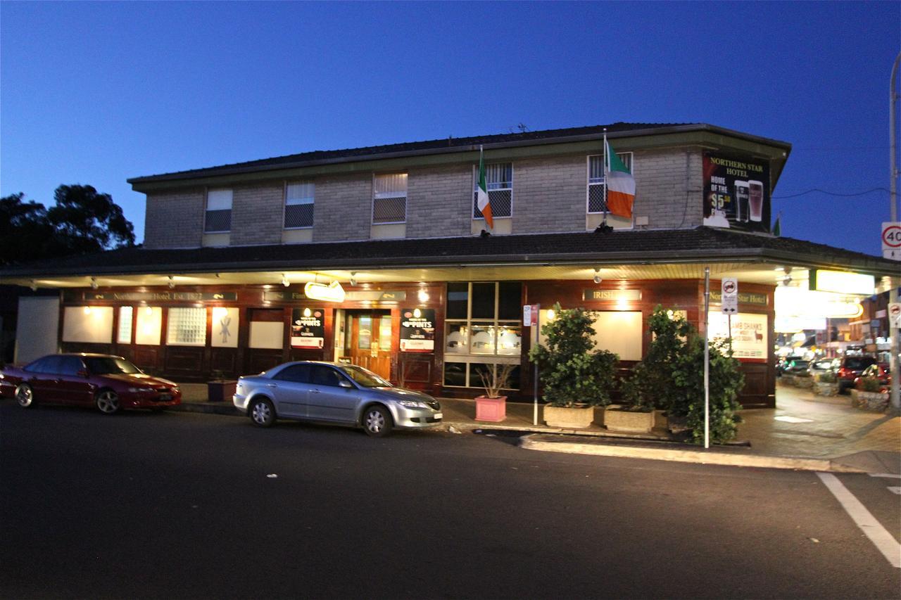 Northern Star Hotel Нюкасъл Екстериор снимка